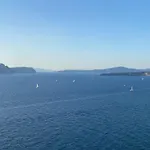 Golden Horizon Villa *
