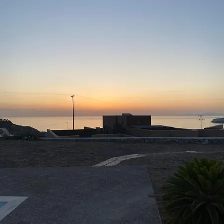 Solis Akrotiri Villa