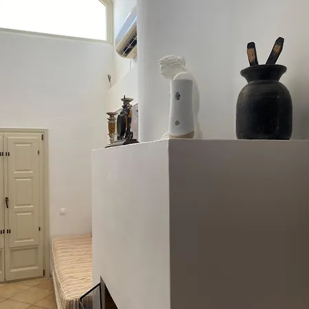 Solis Akrotiri Villa