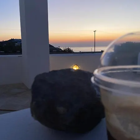 Solis Akrotiri Villa